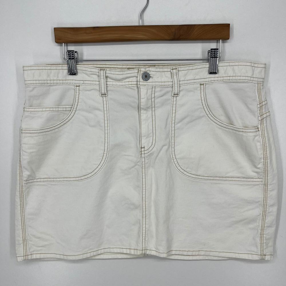 Gap Jeans Womens White Corduroy Mini Skirt Size 18 Contrast Stitch Stretch